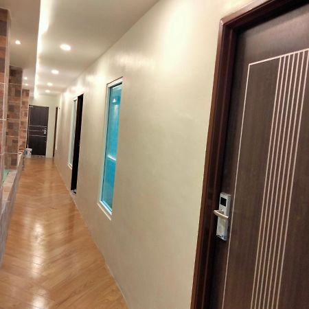 Pine Hotel Batu Gajah Exteriér fotografie