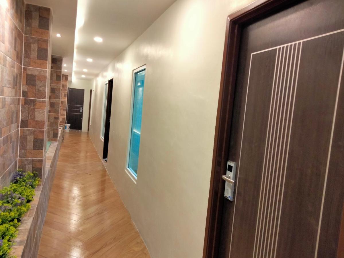 Pine Hotel Batu Gajah Exteriér fotografie