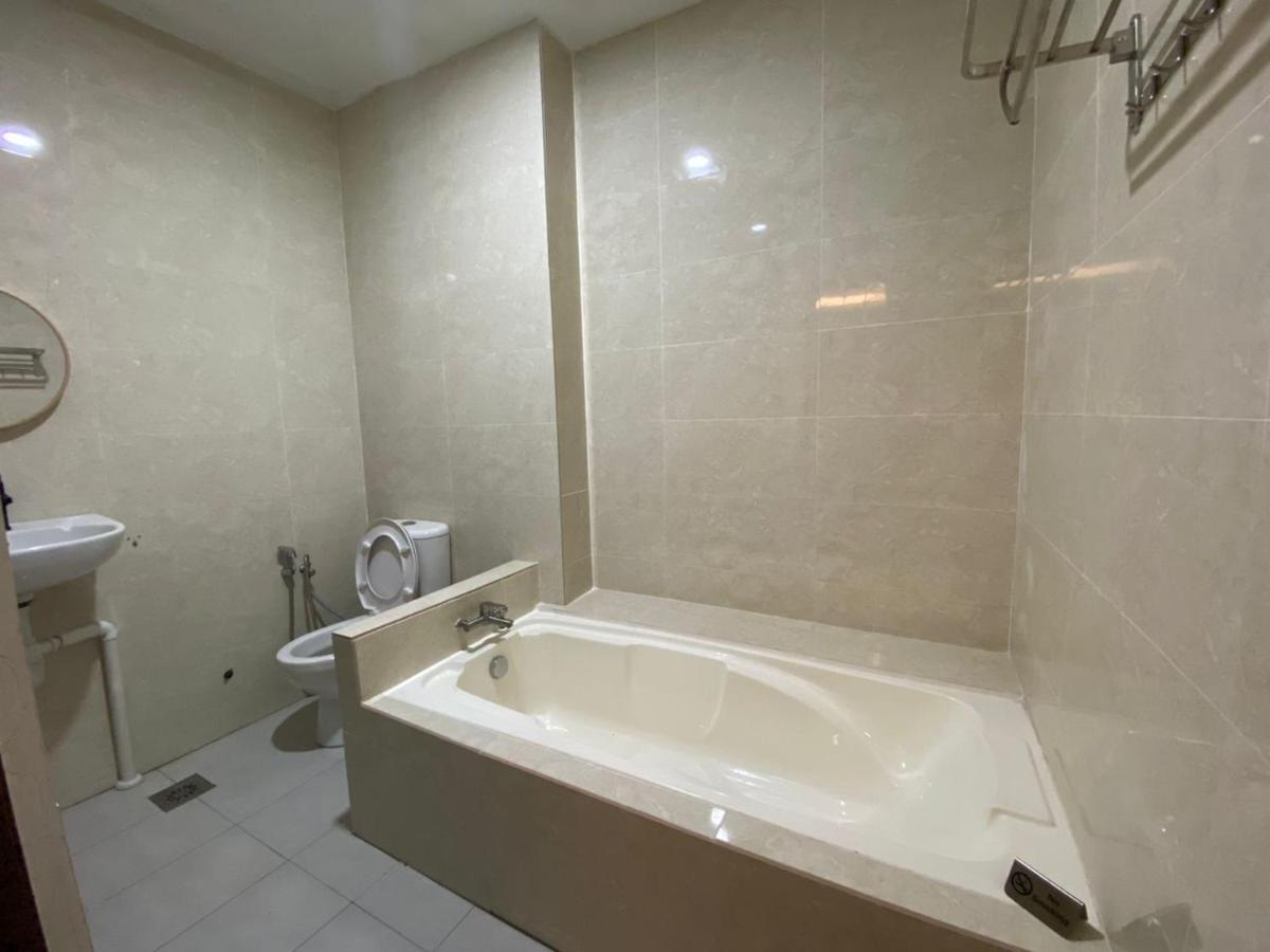 Pine Hotel Batu Gajah Exteriér fotografie